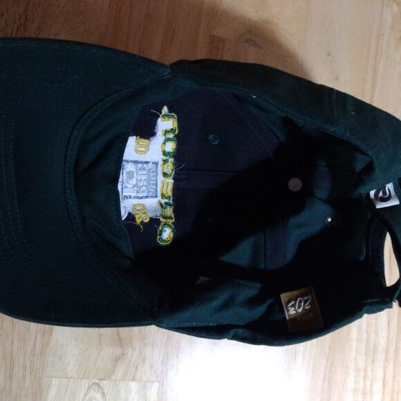 Vintage Oregon Fiesta Bowl PAC 10 Champions Hat - Picture 6 of 8